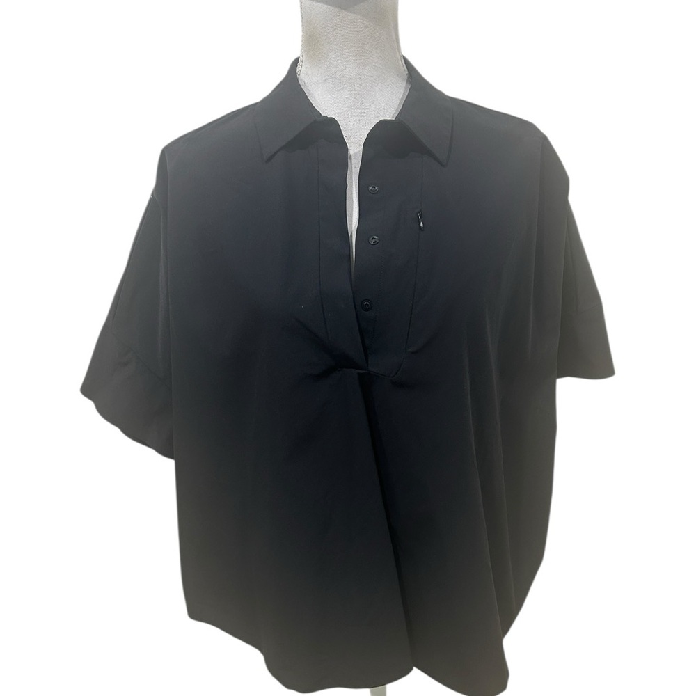 Simons Black Short Sleeve Blouse parachute fabric 1/4 button zip pocket sz xl